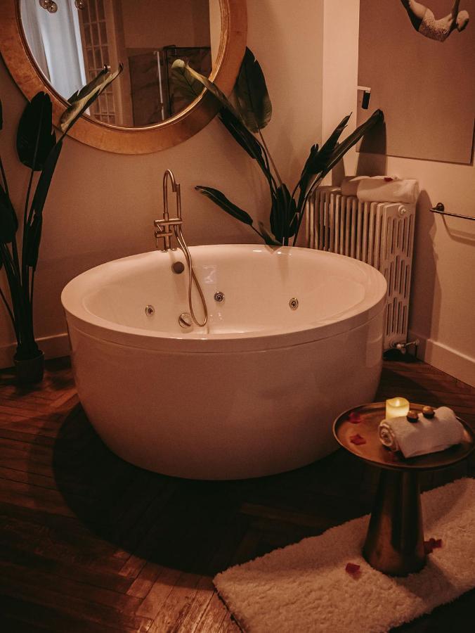 Maison Marie-Astrid, Suite Avec Balneo Privee 보르도 외부 사진